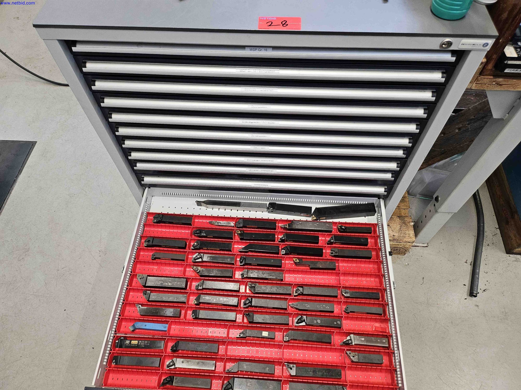 Machines for the production of precise metal components using CNC turning and CNC milling-11