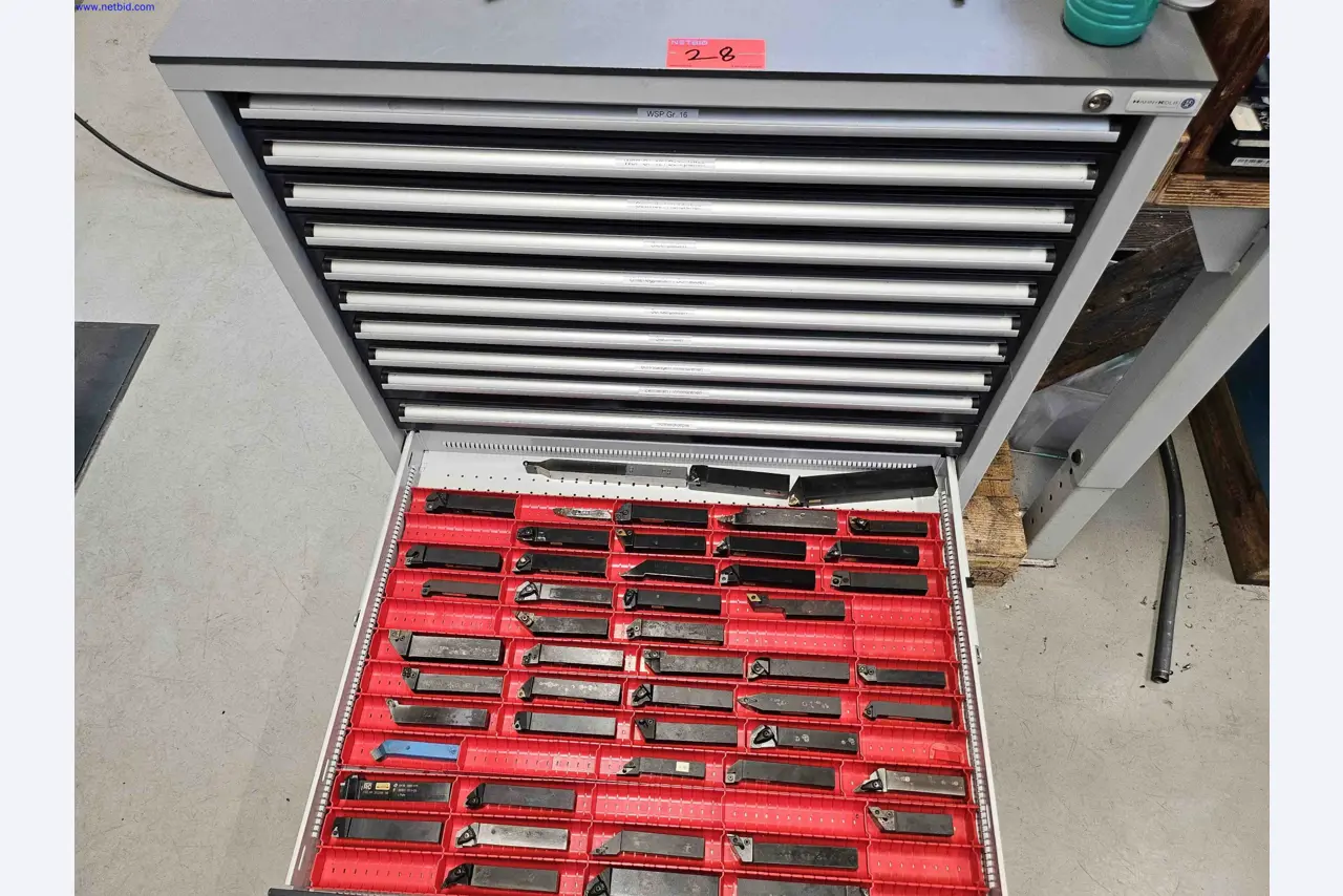 Machines for the production of precise metal components using CNC turning and CNC milling-11