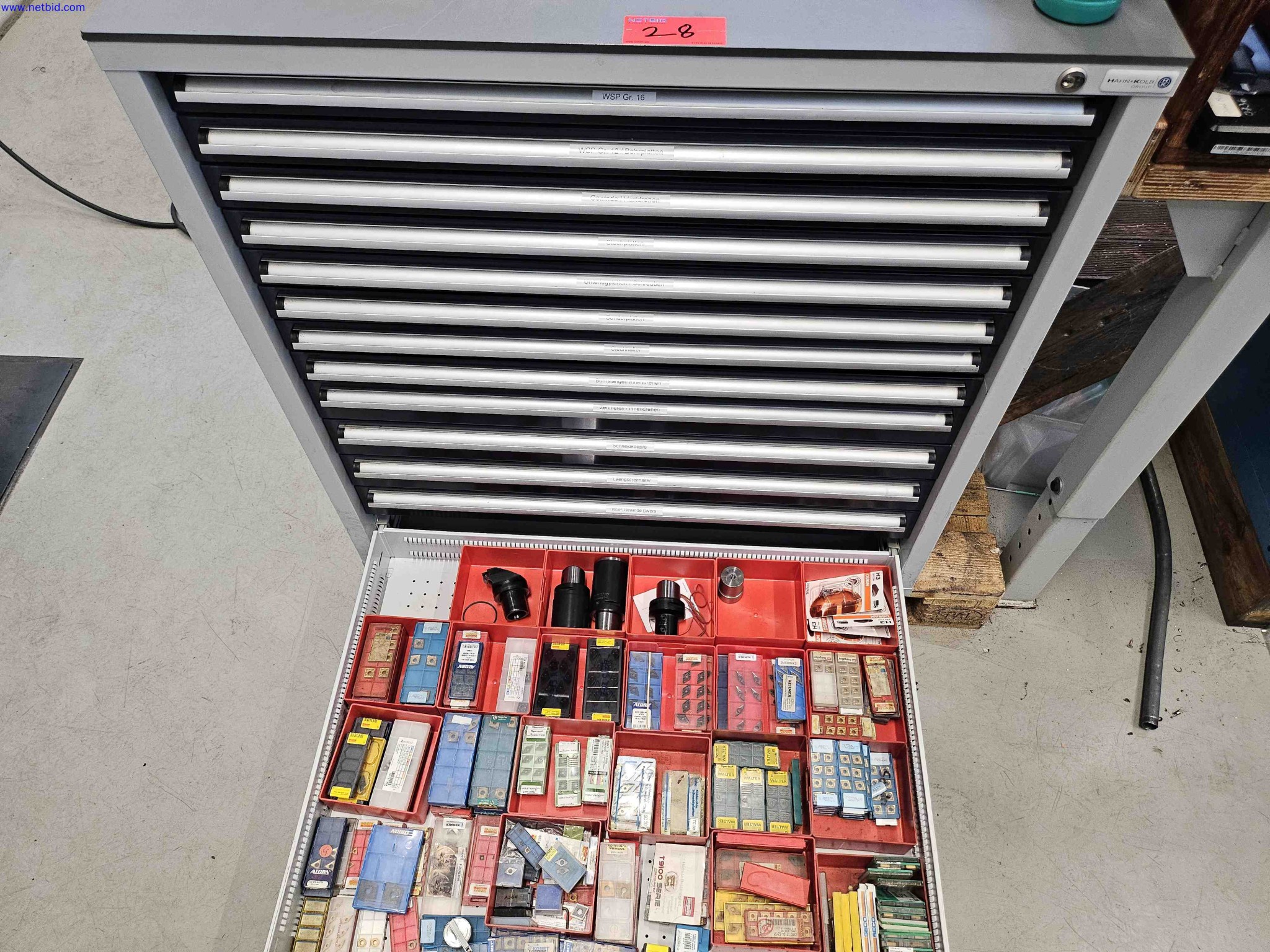 Machines for the production of precise metal components using CNC turning and CNC milling-13