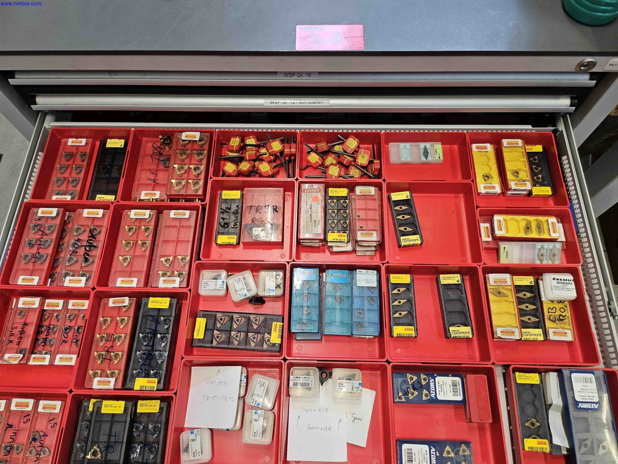 Machines for the production of precise metal components using CNC turning and CNC milling-4