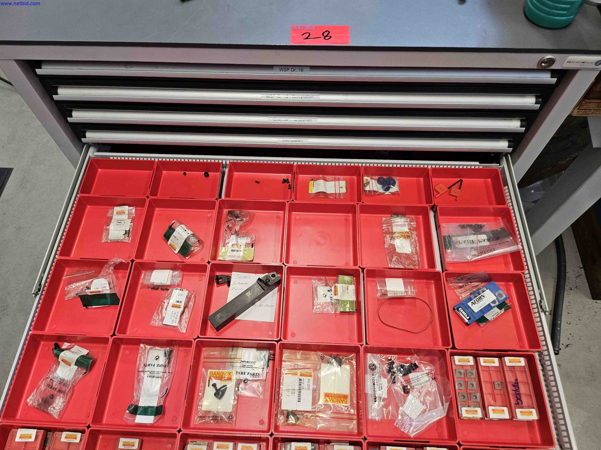 Machines for the production of precise metal components using CNC turning and CNC milling-6