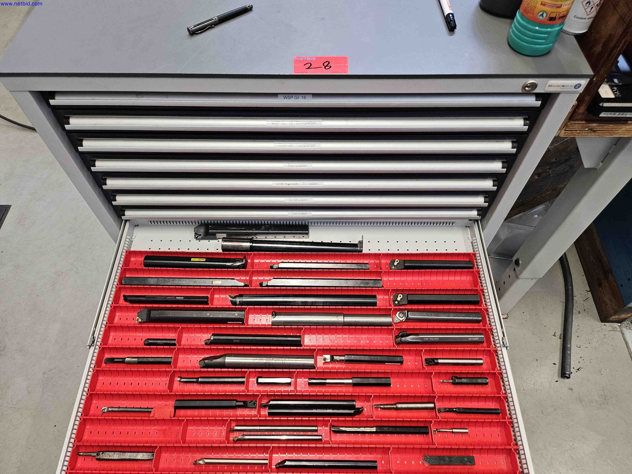 Machines for the production of precise metal components using CNC turning and CNC milling-8