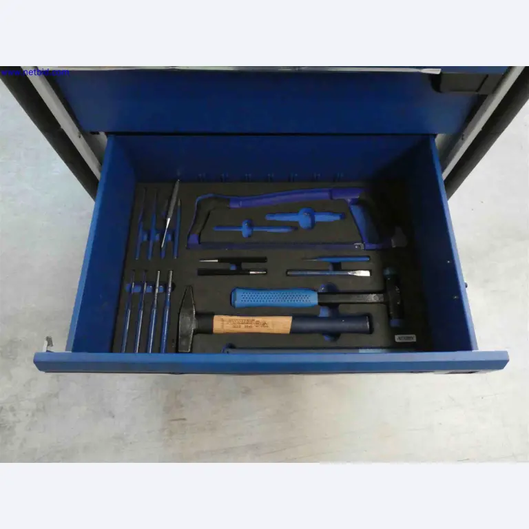 Machines for the production of precise metal components using CNC turning and CNC milling-6