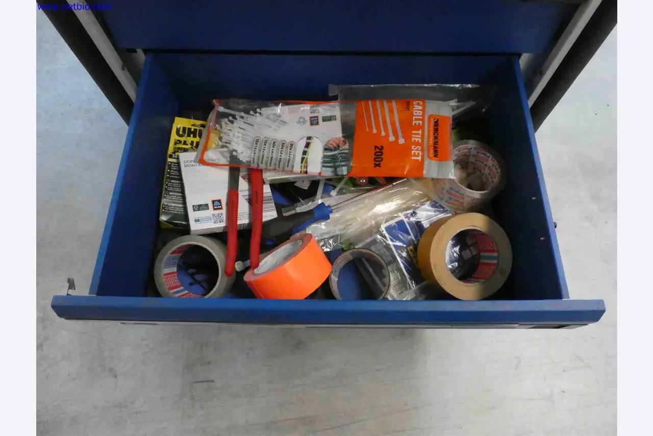 Machines for the production of precise metal components using CNC turning and CNC milling-7