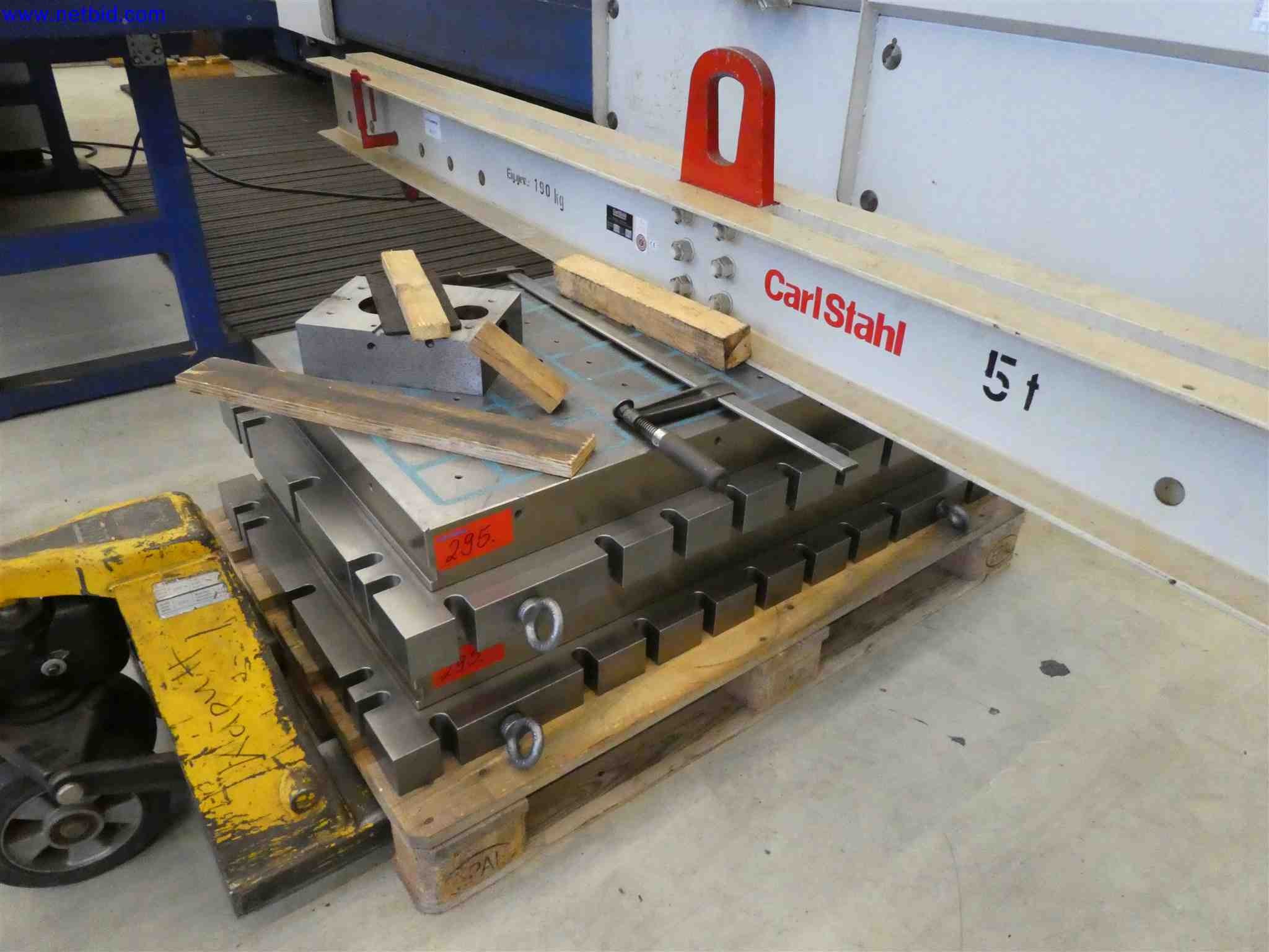 Machines for the production of precise metal components using CNC turning and CNC milling-1