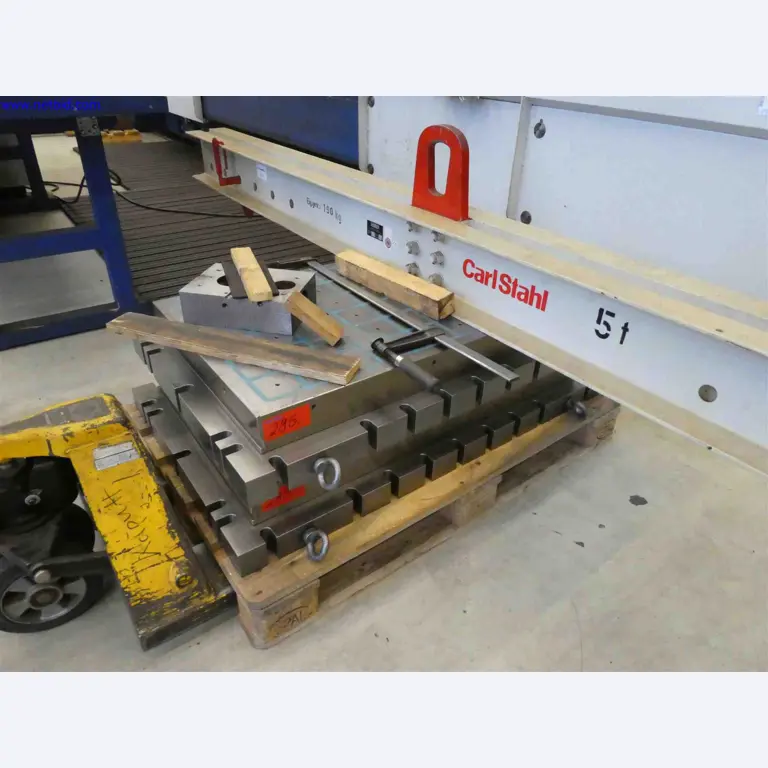 Machines for the production of precise metal components using CNC turning and CNC milling-1