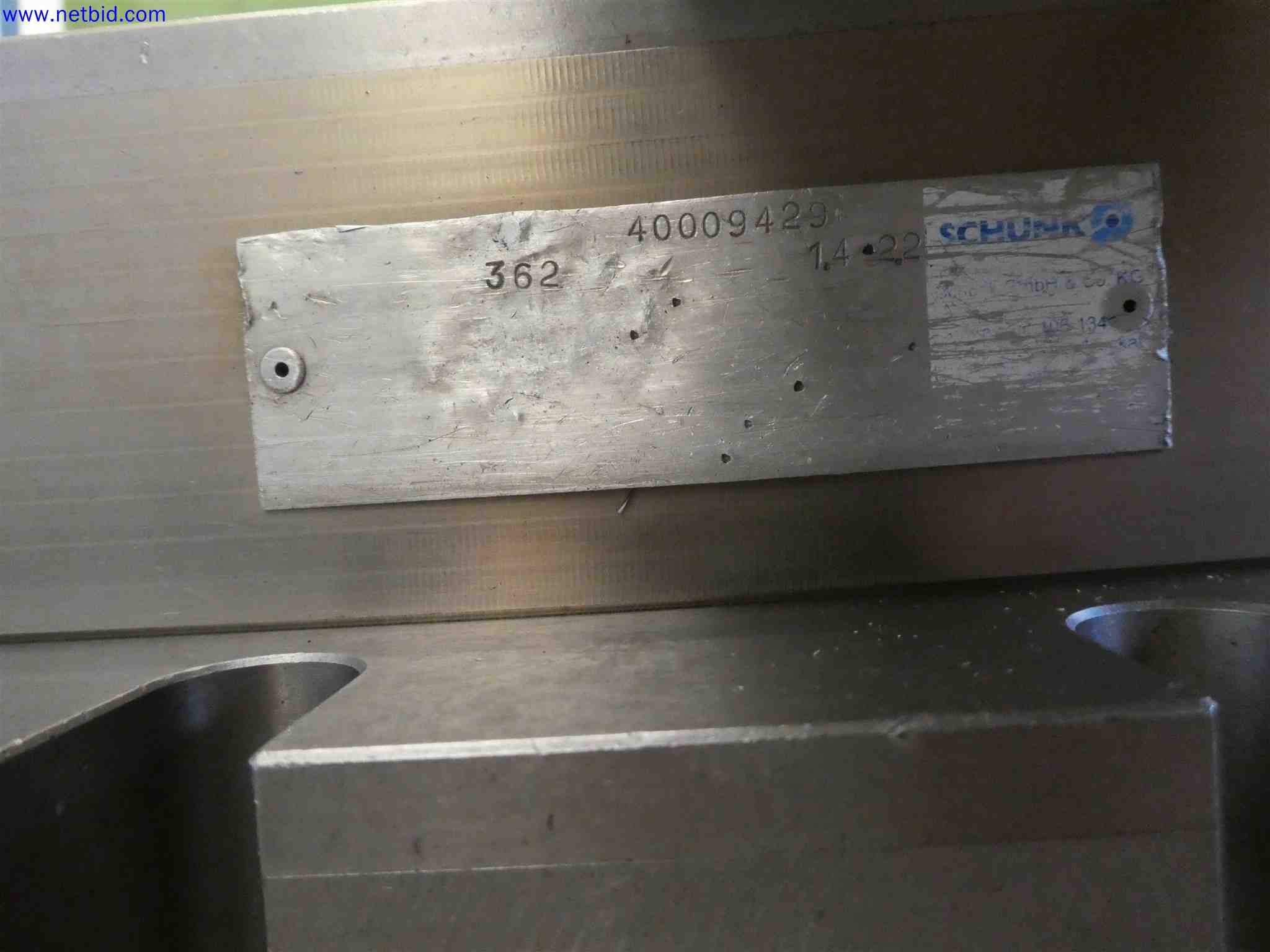 Machines for the production of precise metal components using CNC turning and CNC milling-2