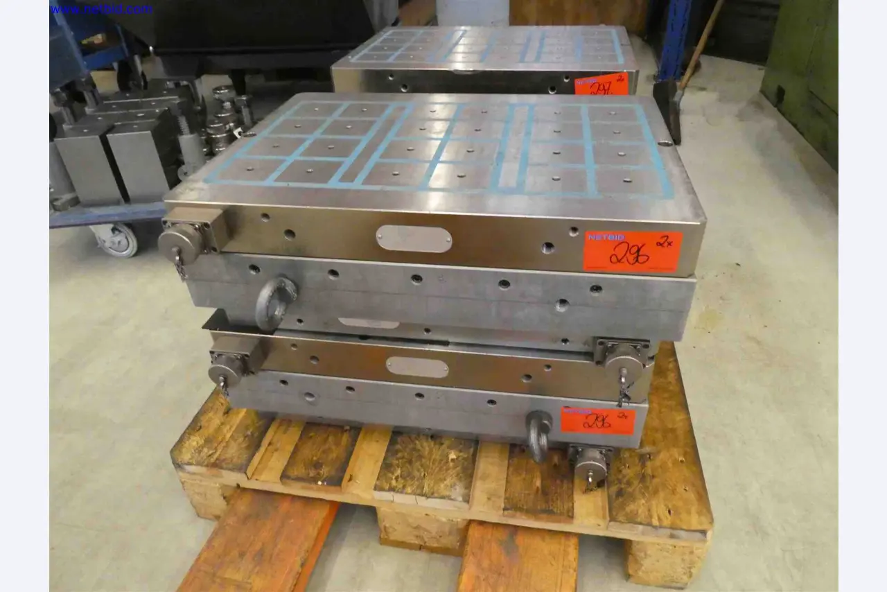 Machines for the production of precise metal components using CNC turning and CNC milling-1