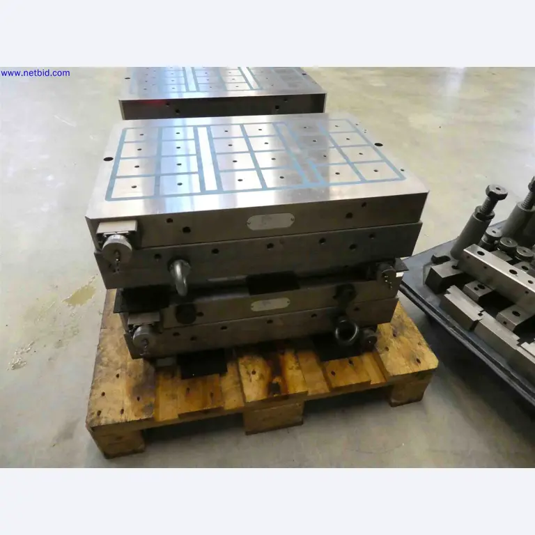 Machines for the production of precise metal components using CNC turning and CNC milling-1