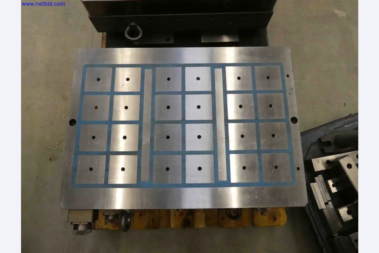 Machines for the production of precise metal components using CNC turning and CNC milling-2