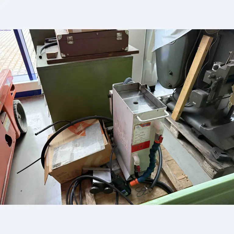 Machines for the production of precise metal components using CNC turning and CNC milling-1