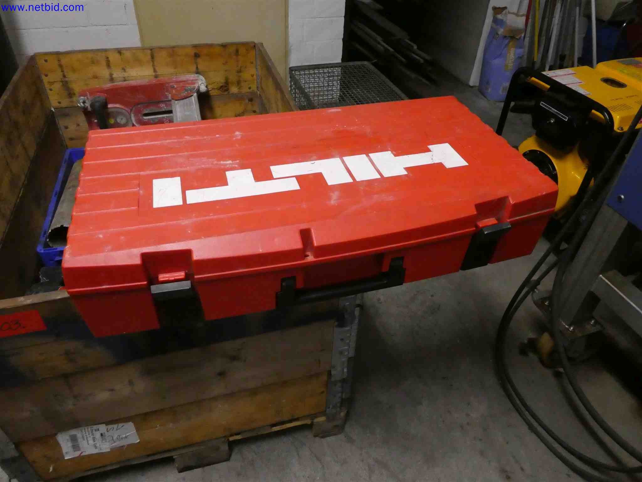 Machines for the production of precise metal components using CNC turning and CNC milling-1