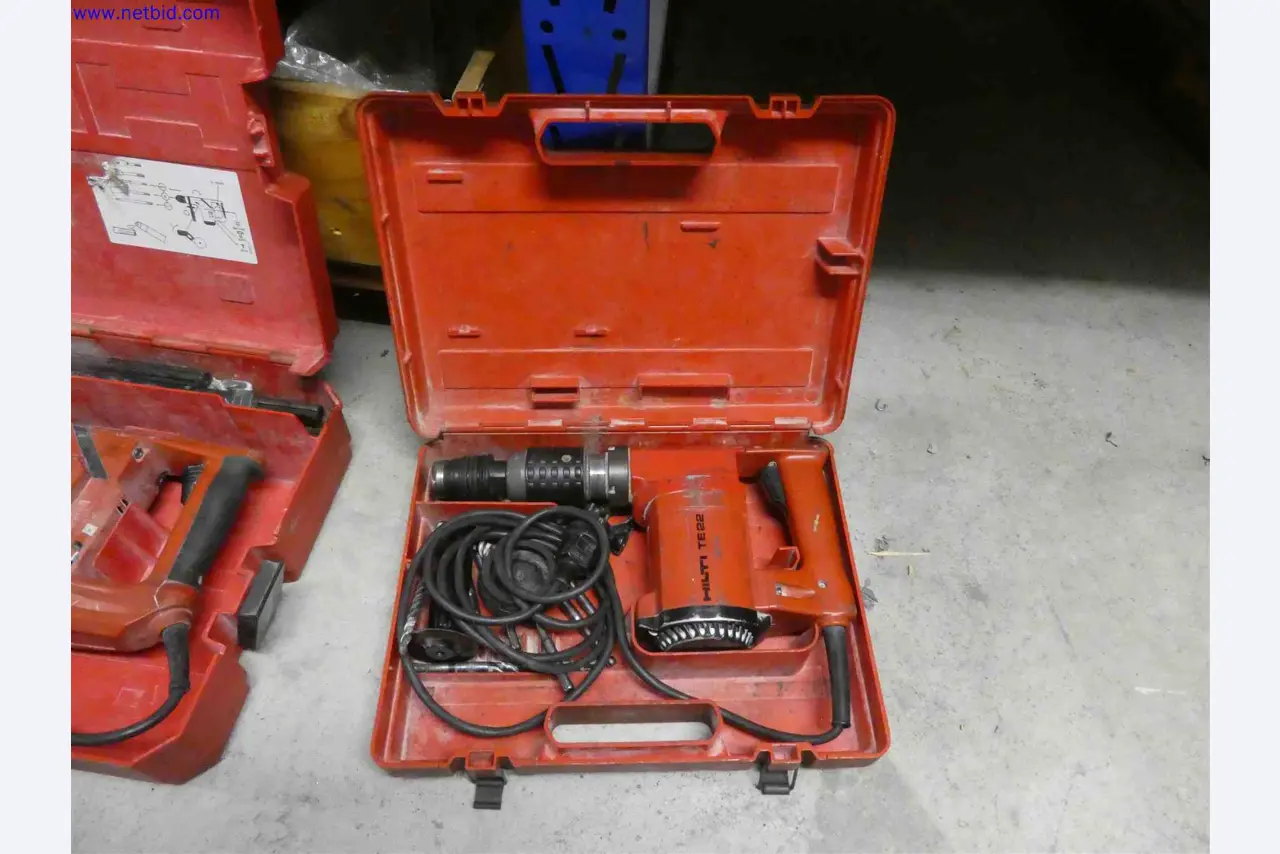 Machines for the production of precise metal components using CNC turning and CNC milling-1