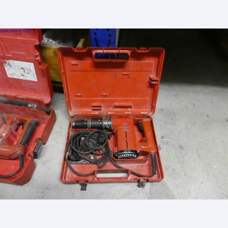 Machines for the production of precise metal components using CNC turning and CNC milling-1