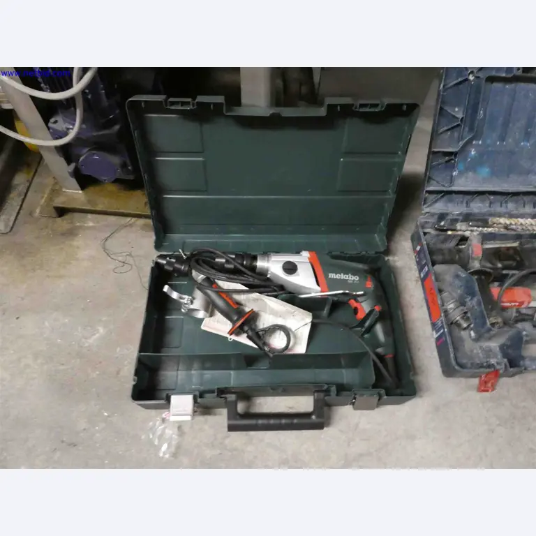 Machines for the production of precise metal components using CNC turning and CNC milling-6