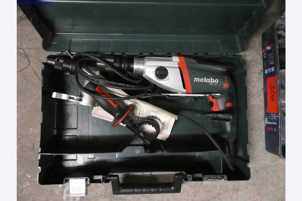 Machines for the production of precise metal components using CNC turning and CNC milling-7