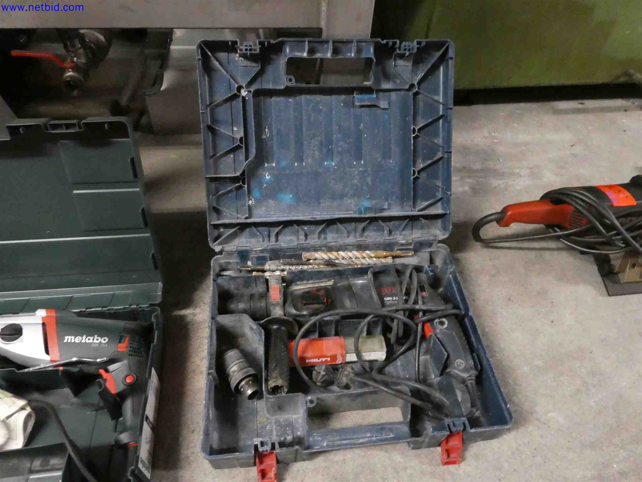 Machines for the production of precise metal components using CNC turning and CNC milling-8