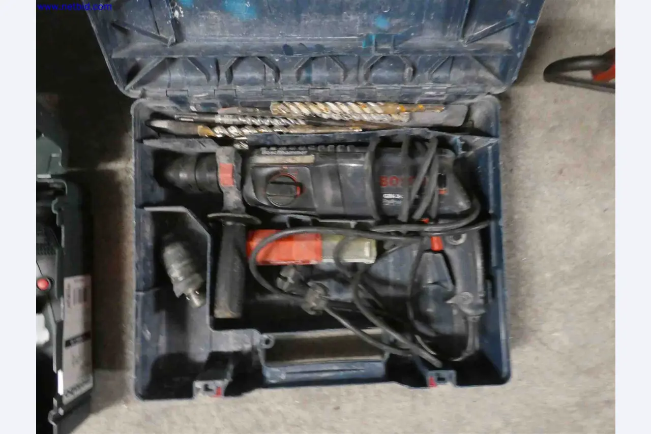 Machines for the production of precise metal components using CNC turning and CNC milling-9