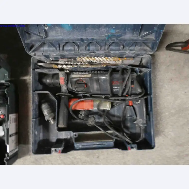 Machines for the production of precise metal components using CNC turning and CNC milling-9