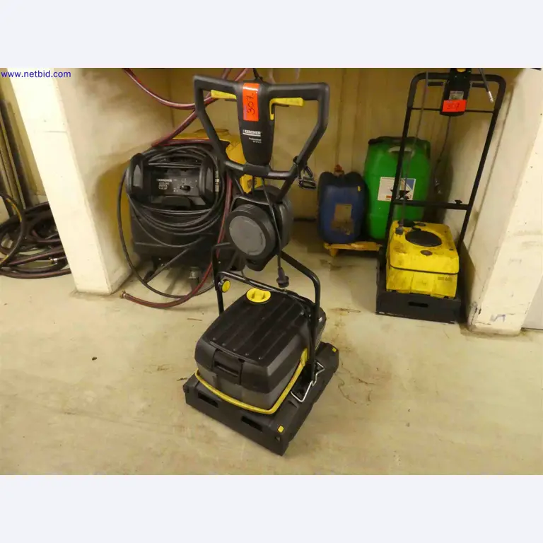 Máquinas para a produção de componentes metálicos de precisão por torneamento e fresagem CNC-1