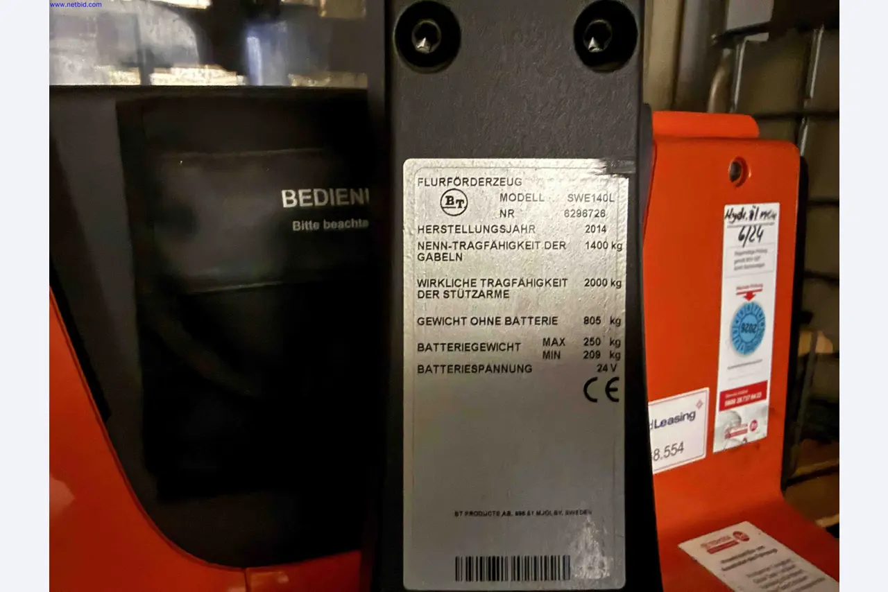 Machines for the production of precise metal components using CNC turning and CNC milling-2