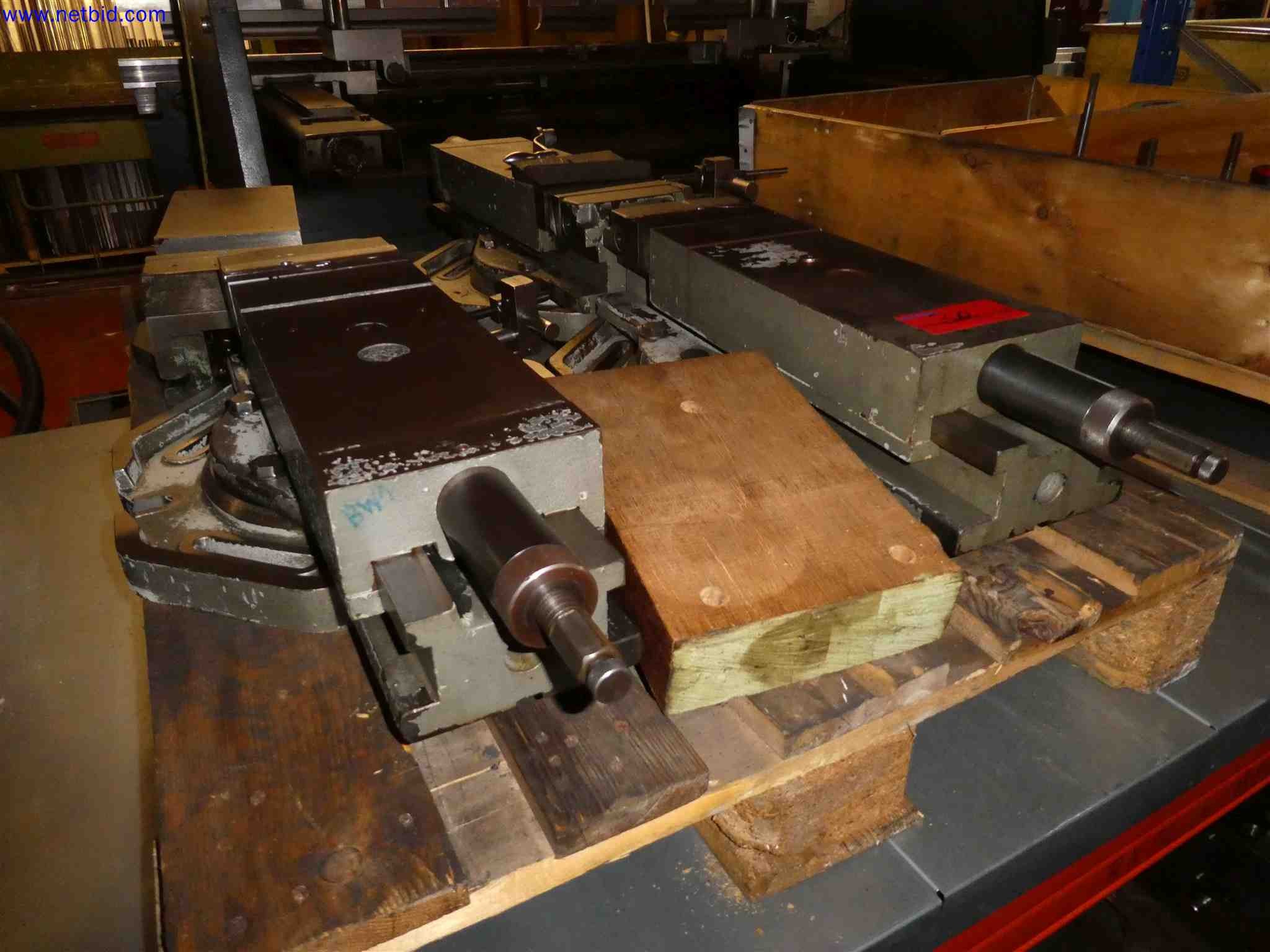 Machines for the production of precise metal components using CNC turning and CNC milling-1