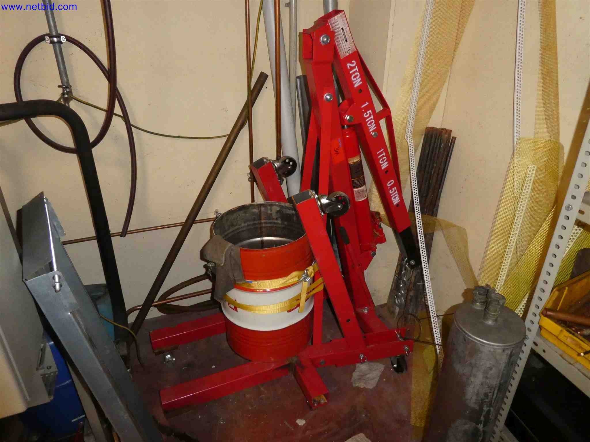 Machines for the production of precise metal components using CNC turning and CNC milling-1