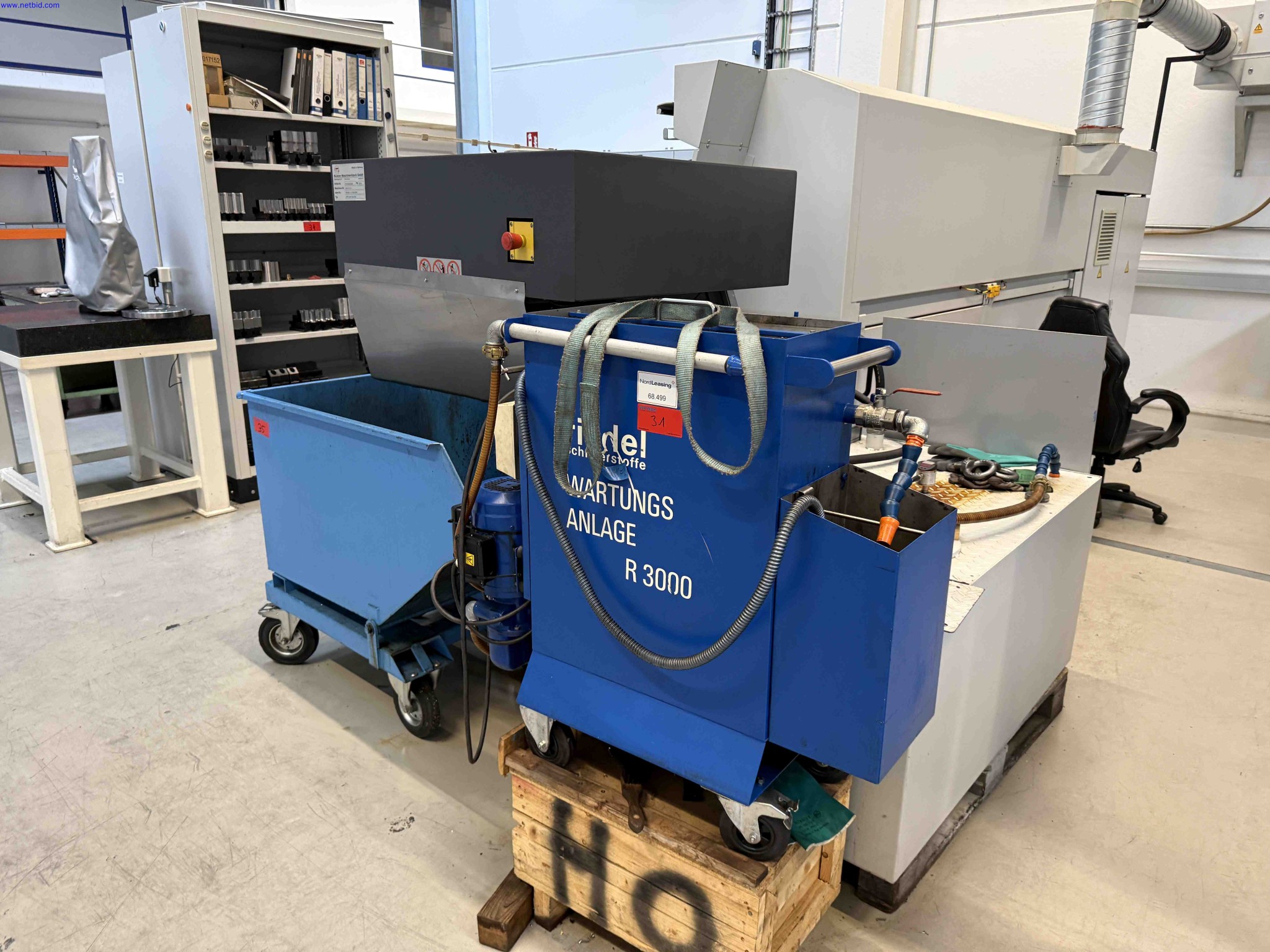 Machines for the production of precise metal components using CNC turning and CNC milling-2