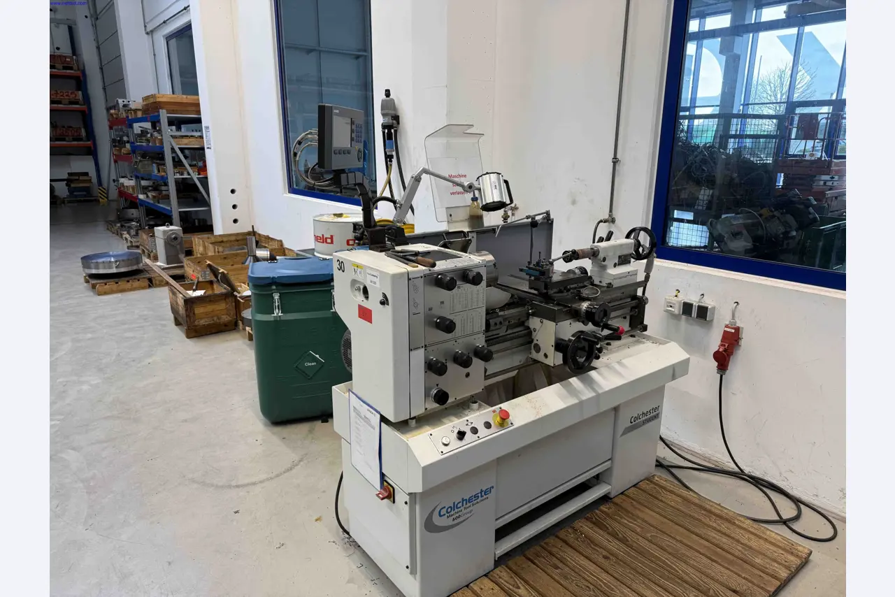 Machines for the production of precise metal components using CNC turning and CNC milling-1