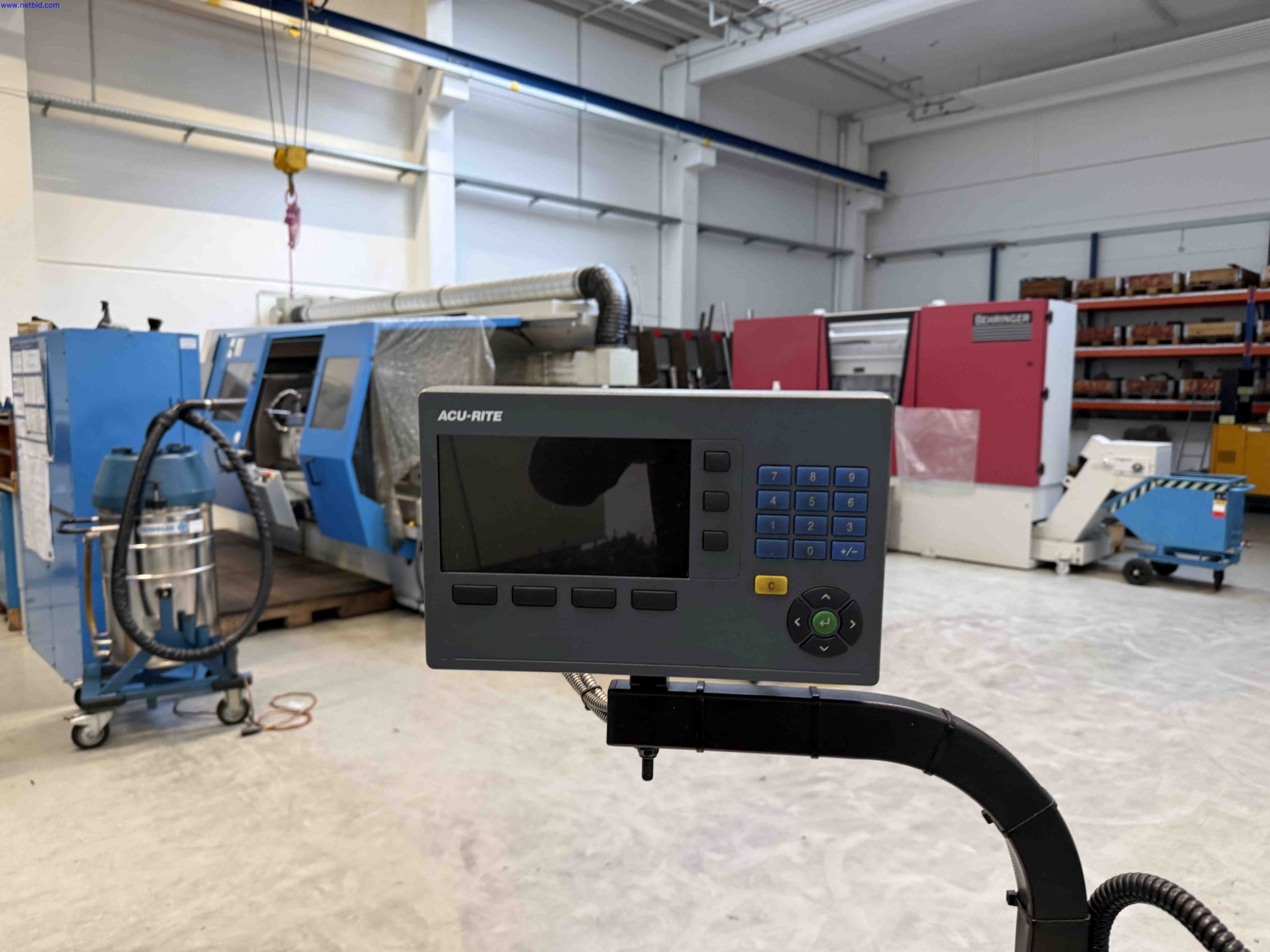 Machines for the production of precise metal components using CNC turning and CNC milling-7