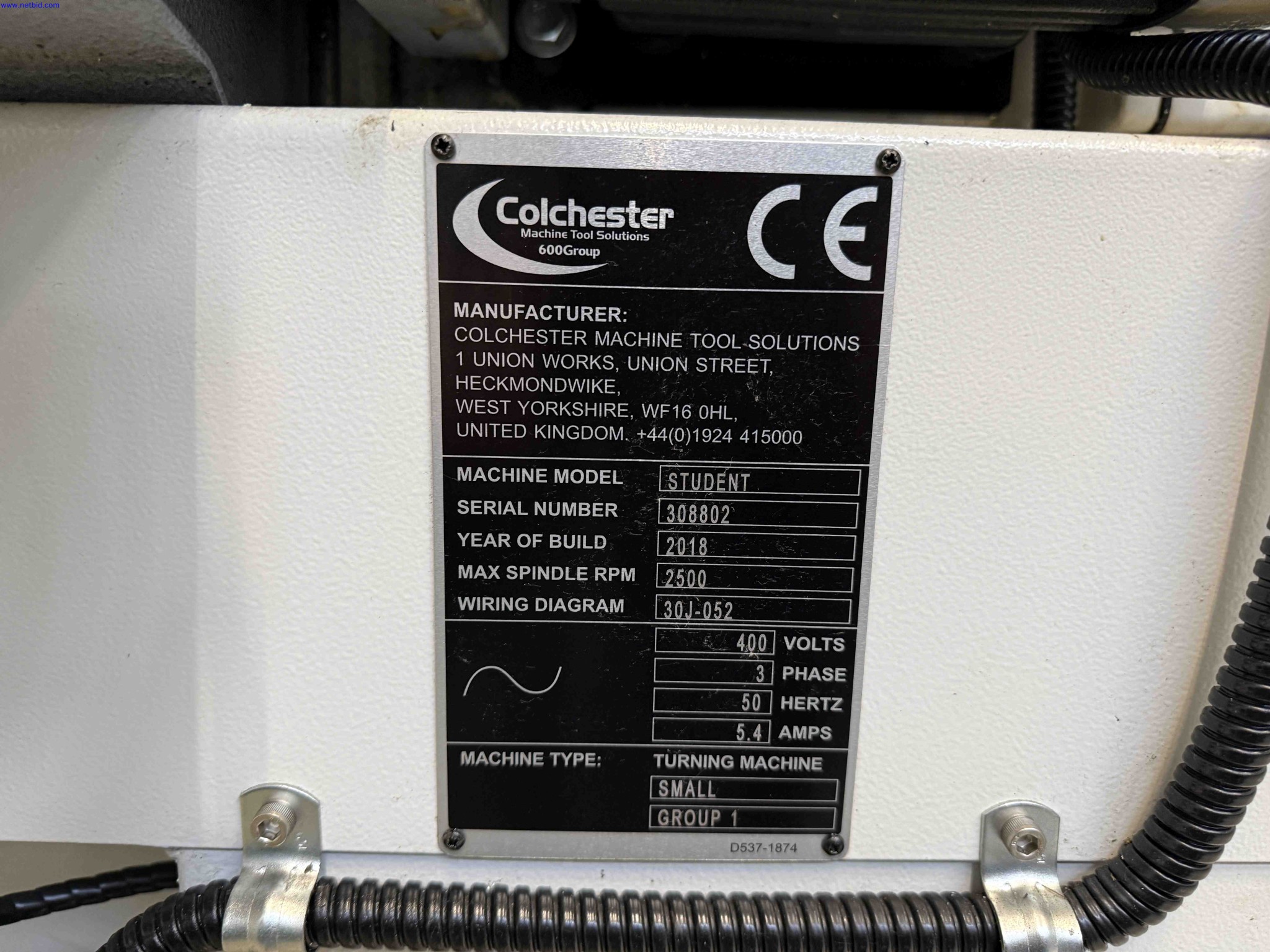 Machines for the production of precise metal components using CNC turning and CNC milling-8