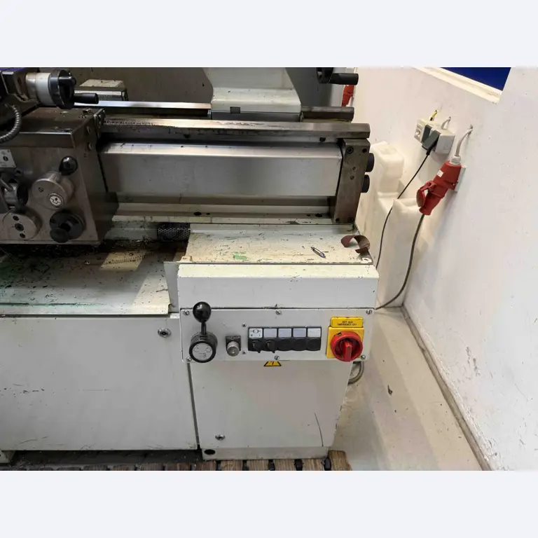 Machines for the production of precise metal components using CNC turning and CNC milling-6