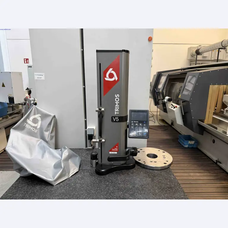 Machines for the production of precise metal components using CNC turning and CNC milling-2