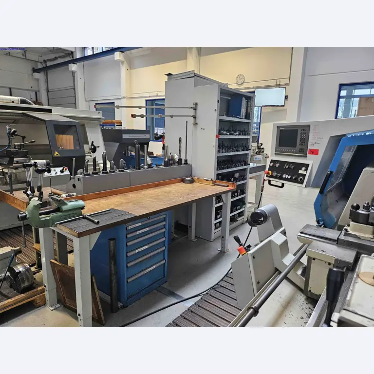 Machines for the production of precise metal components using CNC turning and CNC milling-5