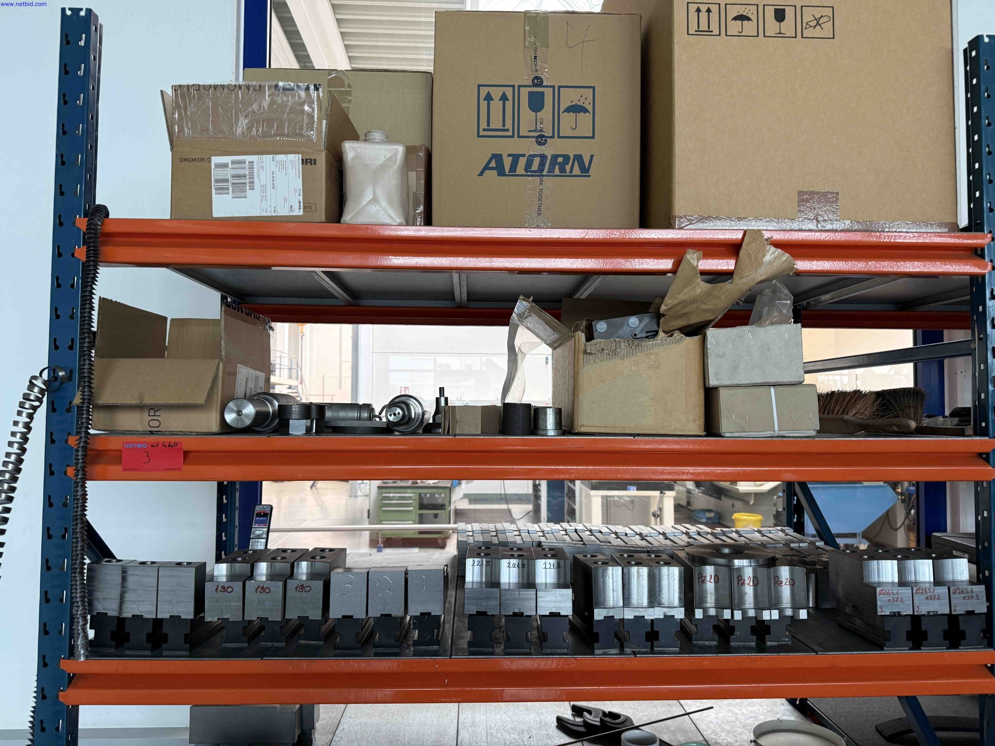 Machines for the production of precise metal components using CNC turning and CNC milling-3