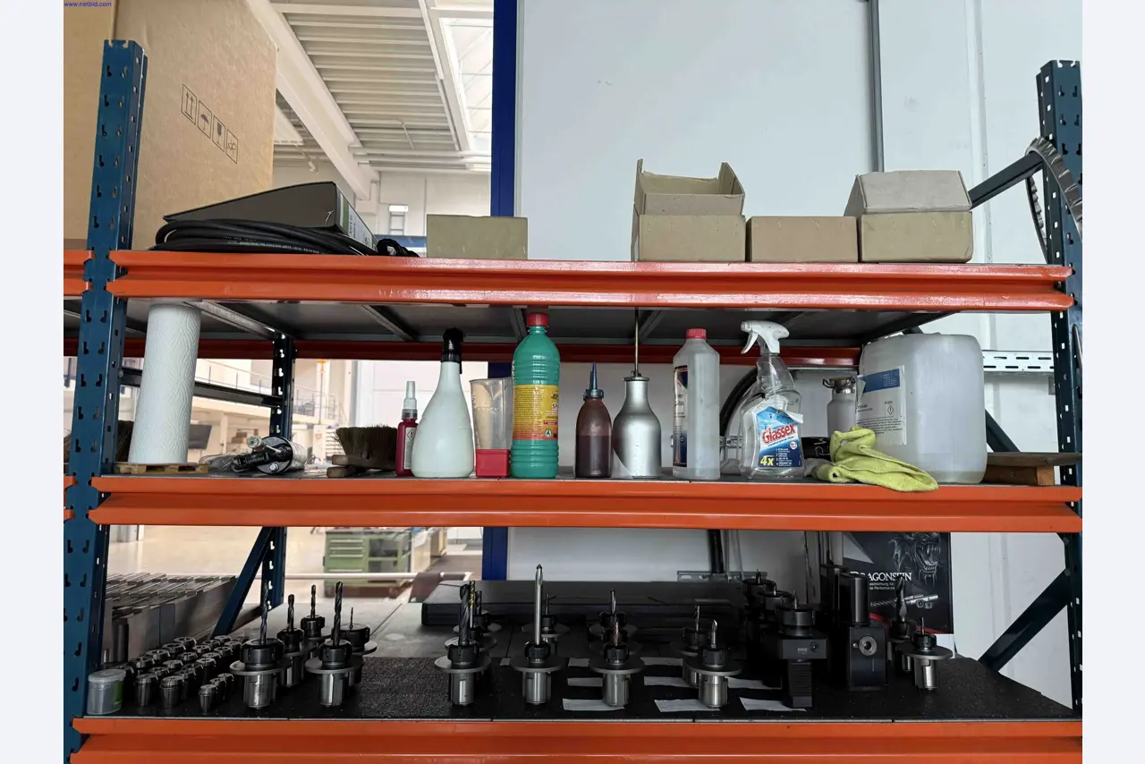 Machines for the production of precise metal components using CNC turning and CNC milling-7