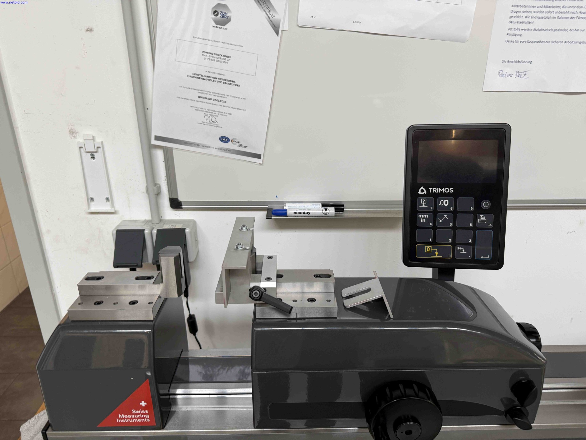 Machines for the production of precise metal components using CNC turning and CNC milling-2