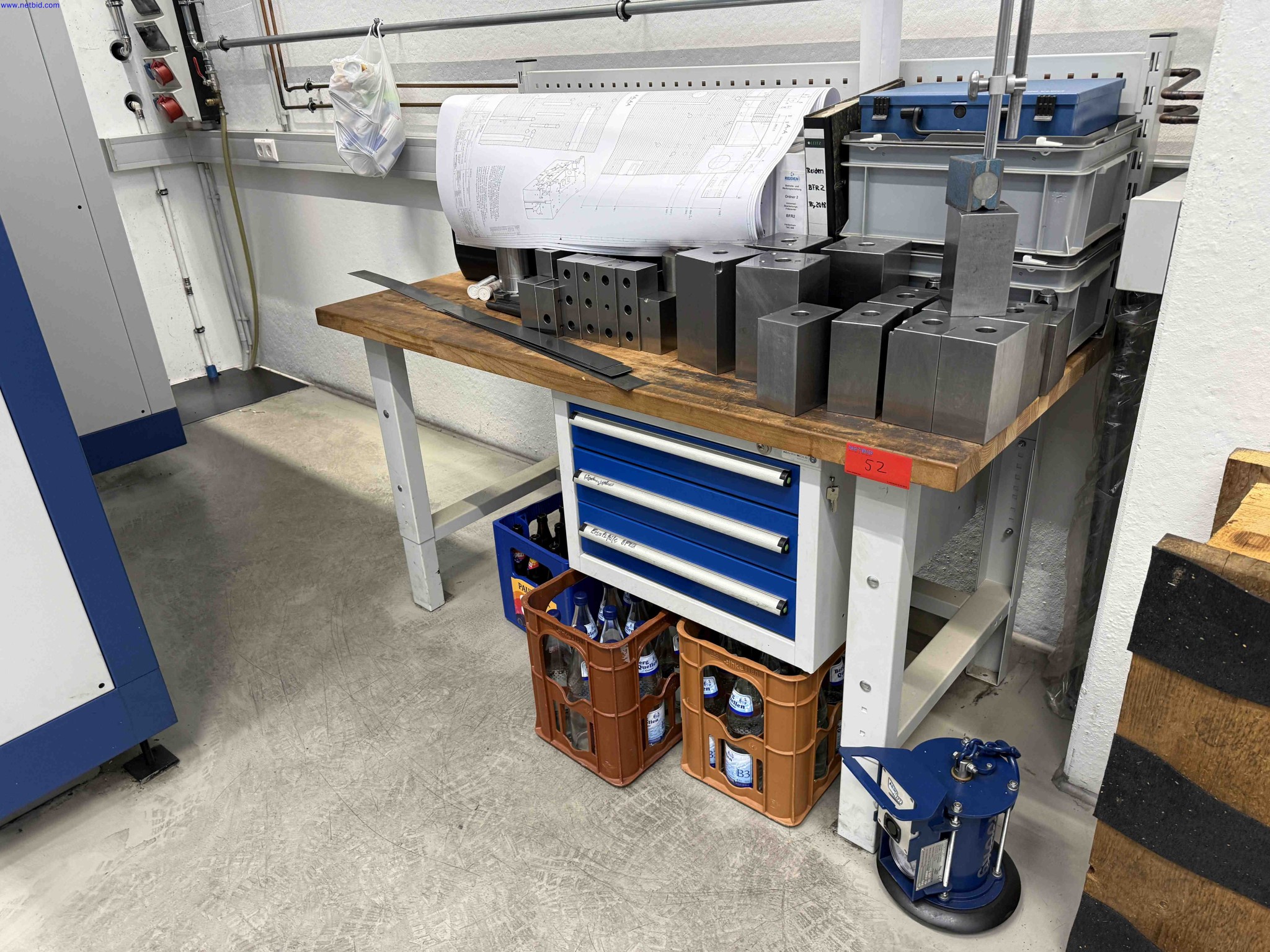 Machines for the production of precise metal components using CNC turning and CNC milling-1