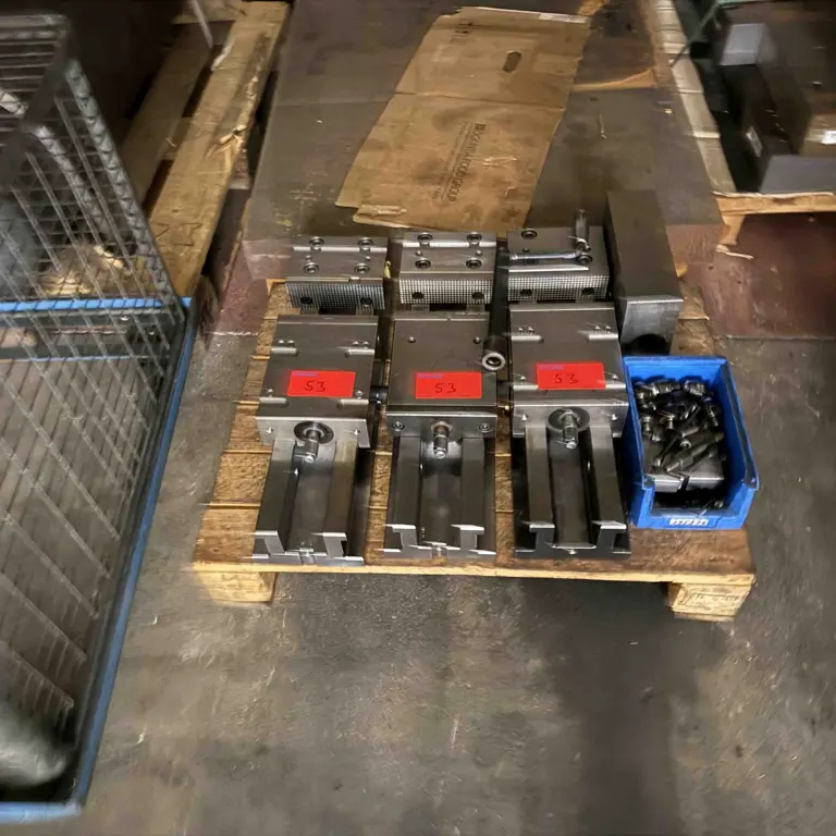 3 Maschinenschraubstock Hilma NC160