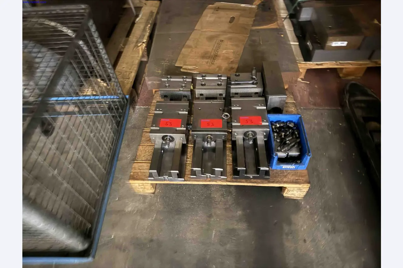 Machines for the production of precise metal components using CNC turning and CNC milling-1