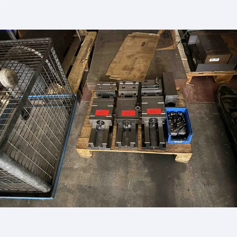 Machines for the production of precise metal components using CNC turning and CNC milling-2