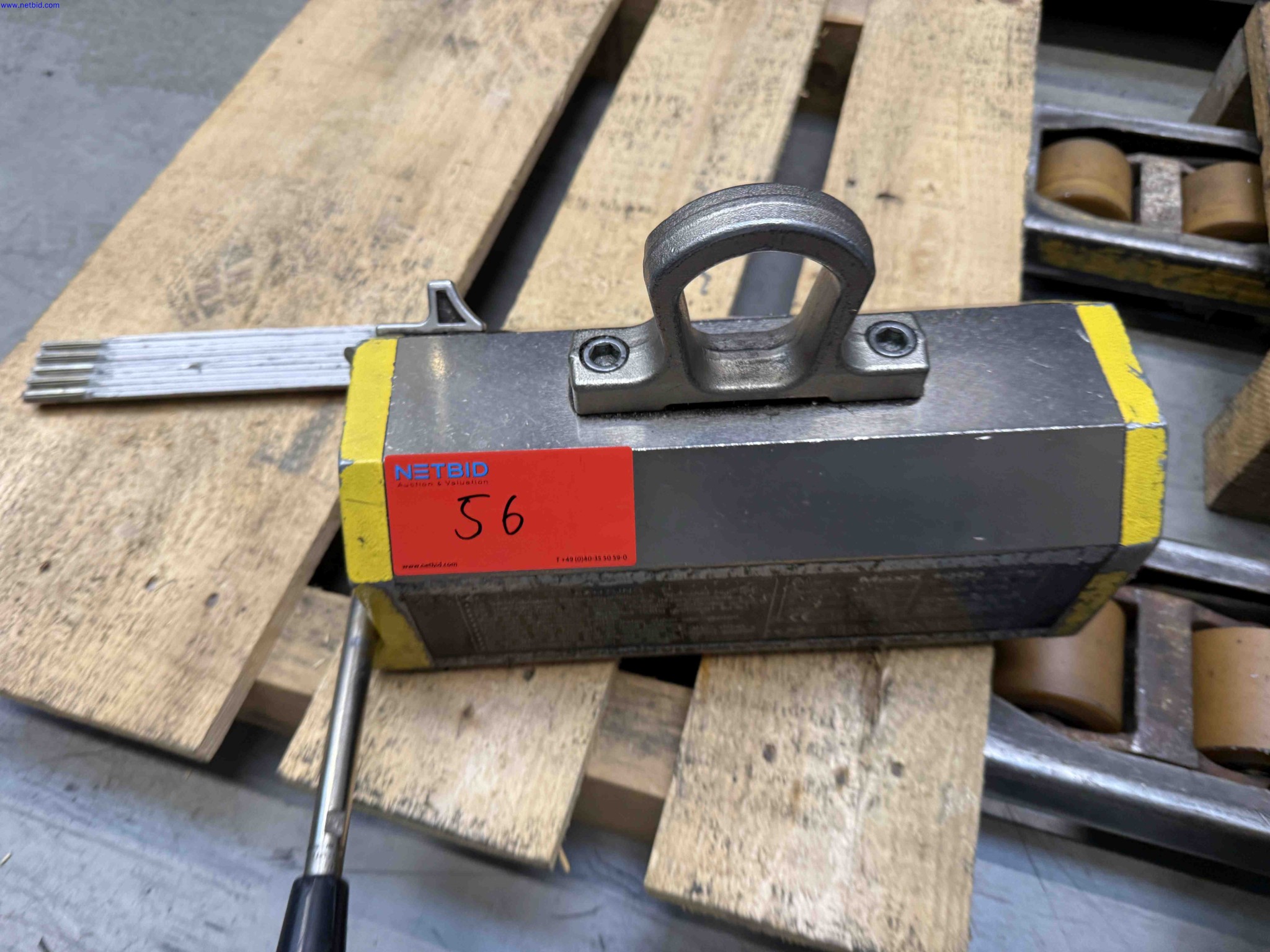 Machines for the production of precise metal components using CNC turning and CNC milling-1