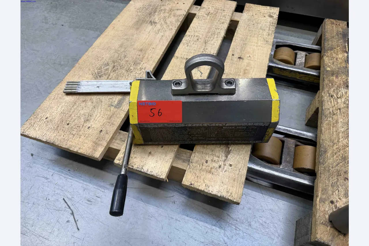 Machines for the production of precise metal components using CNC turning and CNC milling-2