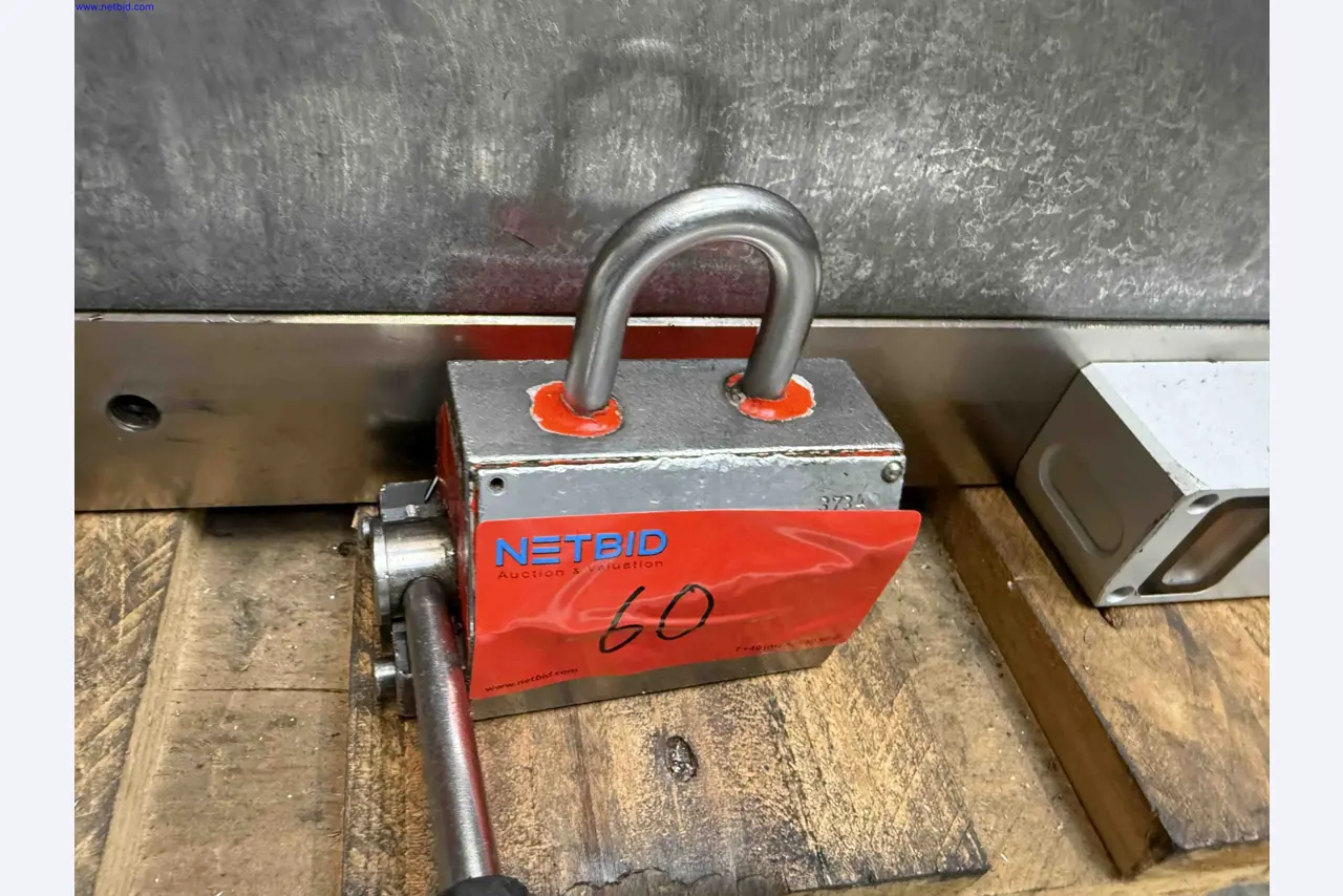 Machines for the production of precise metal components using CNC turning and CNC milling-6