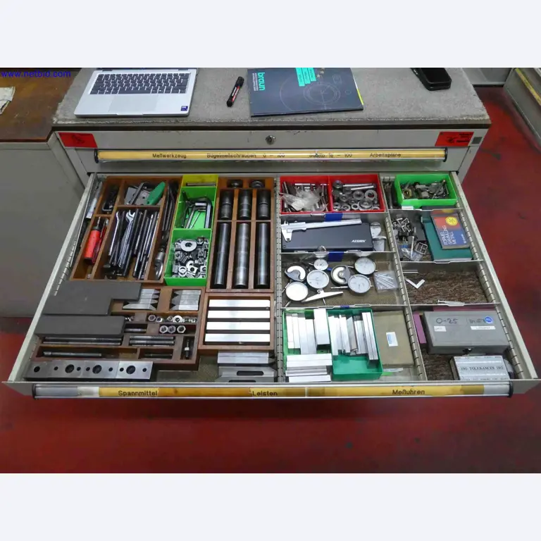 Machines for the production of precise metal components using CNC turning and CNC milling-4