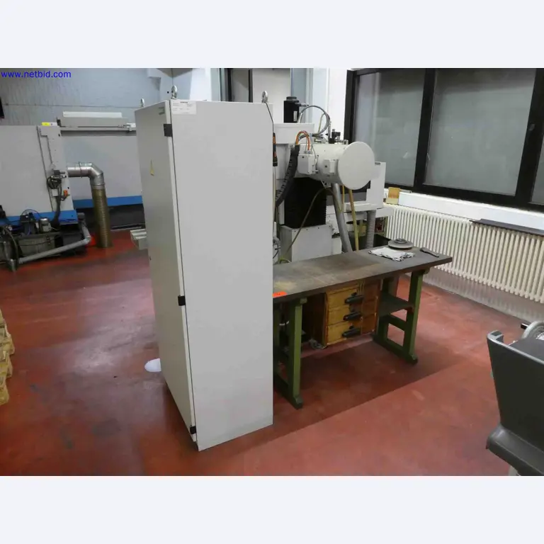 Machines for the production of precise metal components using CNC turning and CNC milling-3