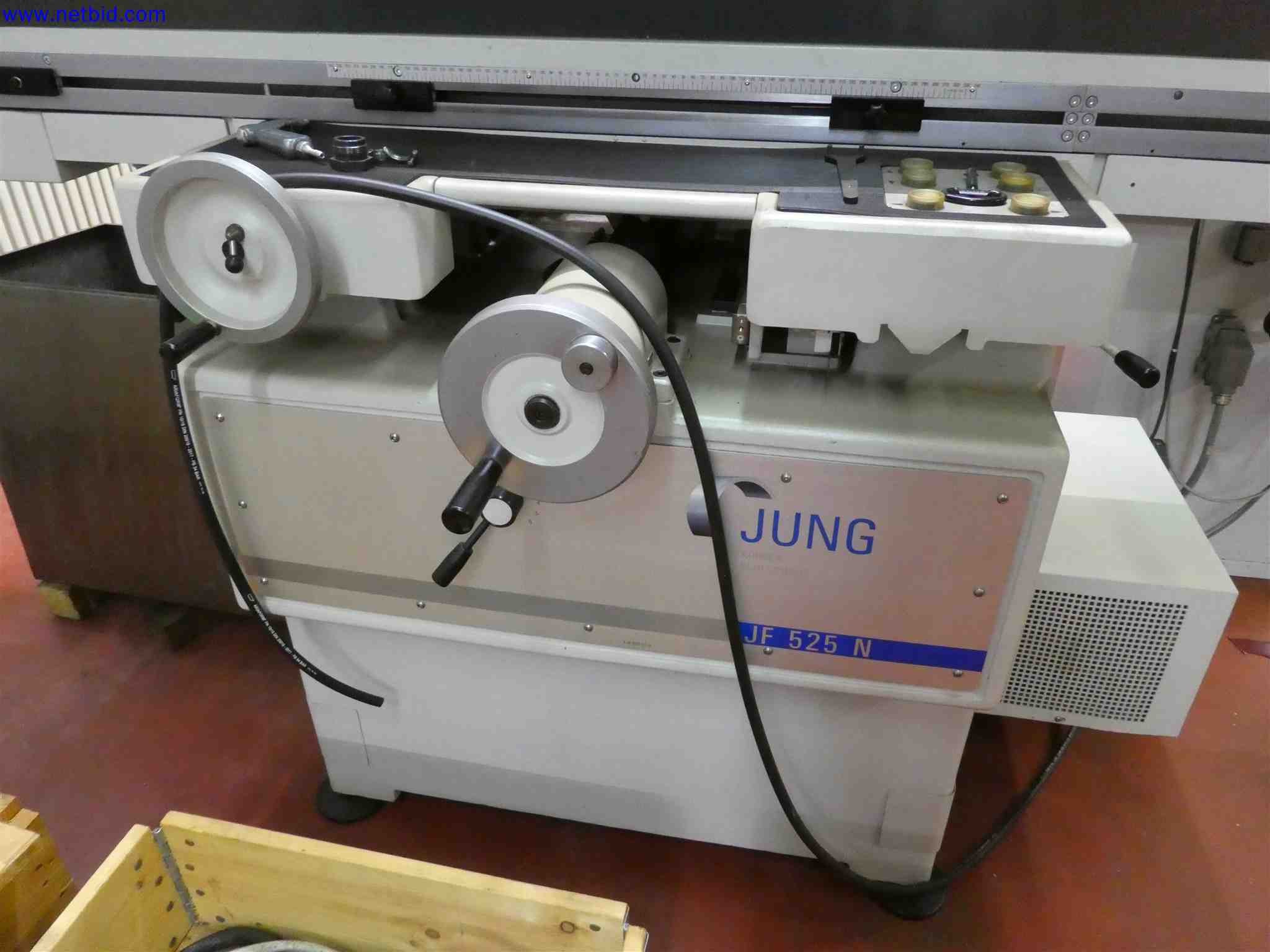 Machines for the production of precise metal components using CNC turning and CNC milling-6