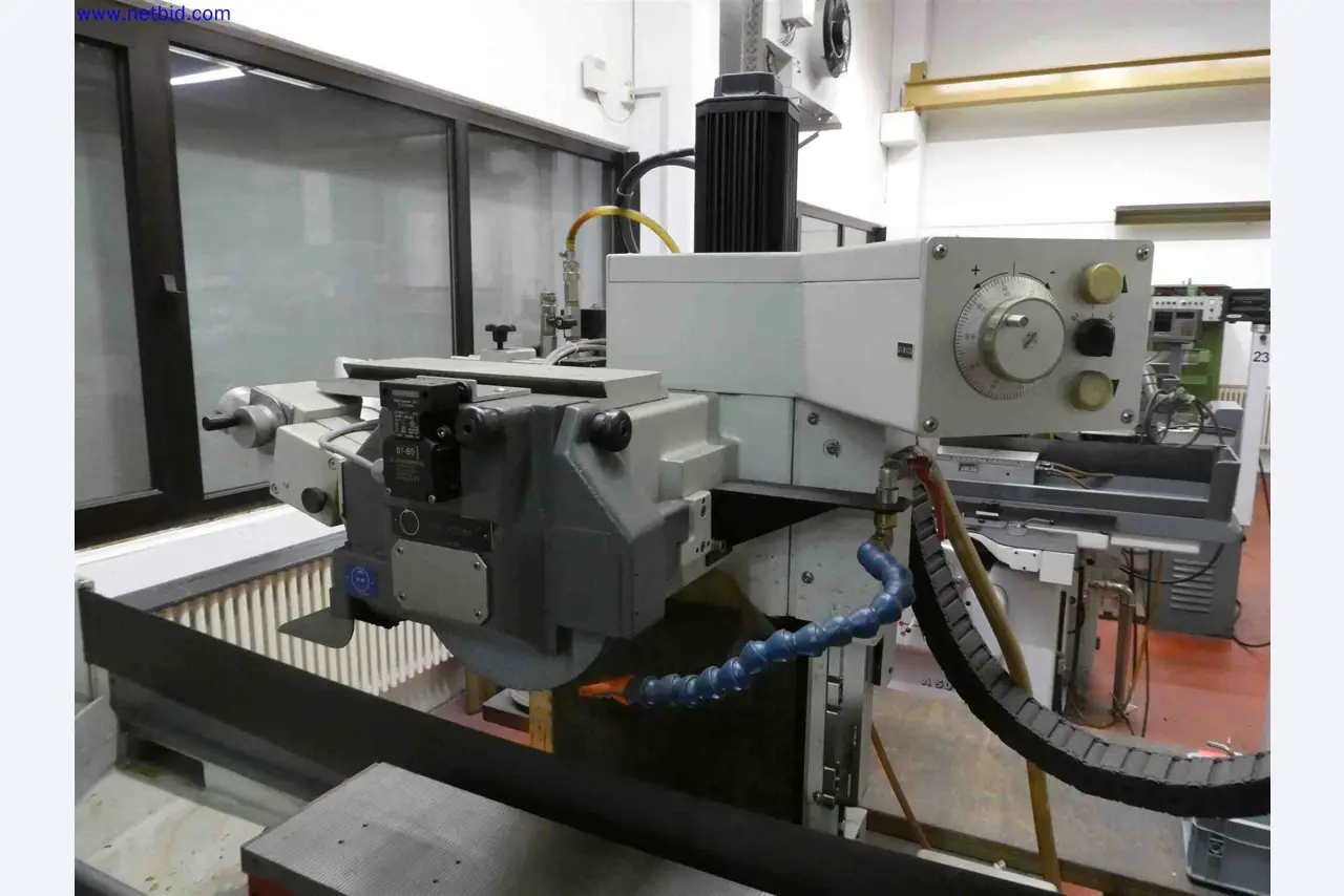 Machines for the production of precise metal components using CNC turning and CNC milling-7