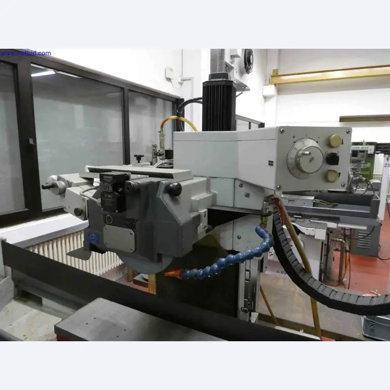 Machines for the production of precise metal components using CNC turning and CNC milling-7