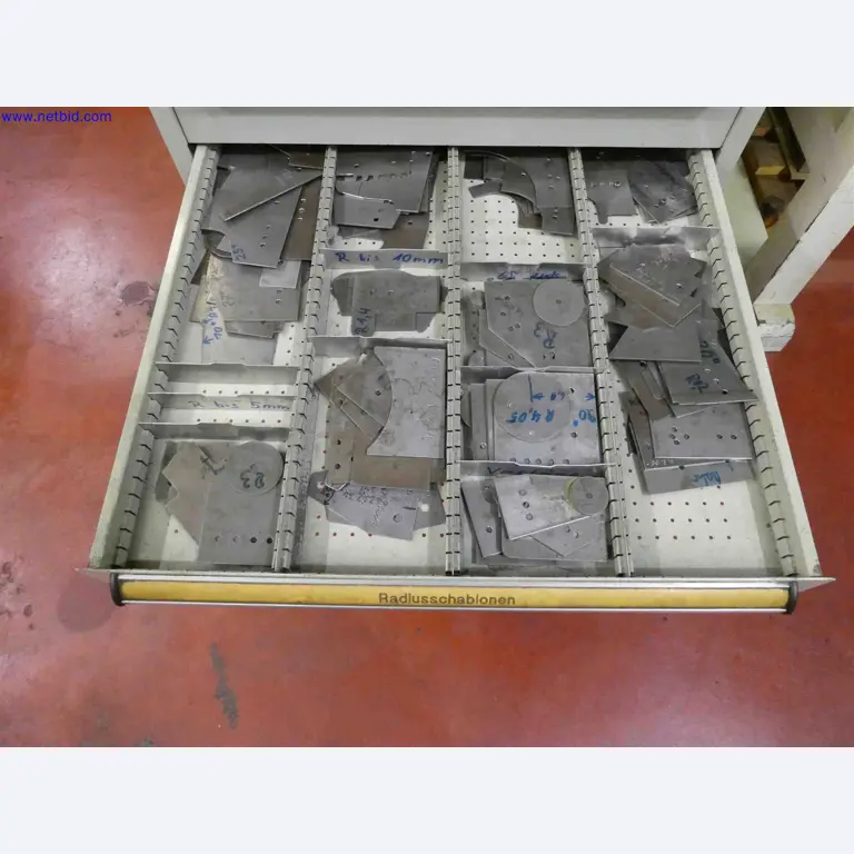 Machines for the production of precise metal components using CNC turning and CNC milling-15